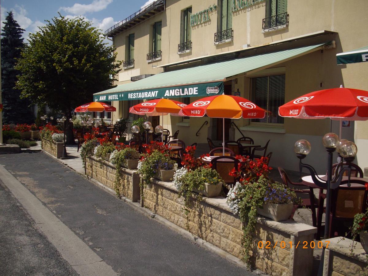 Hotel Restaurant Anglade Le Nayrac Zewnętrze zdjęcie